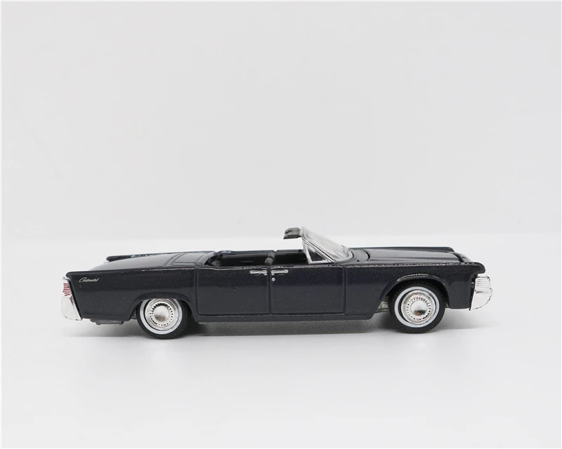 Greenlight 1: 64 Lincoln Continental schwarz 1965 литья под давлением модель автомобиля без коробки