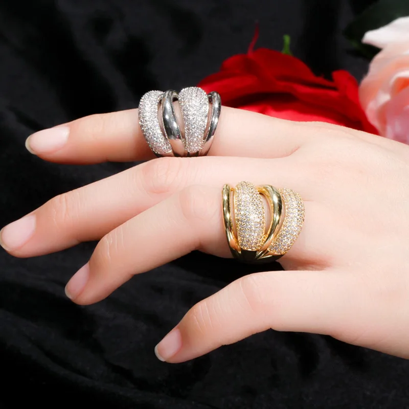Pera Luxury Resizable CZ Zircon Silver Wedding Ring
