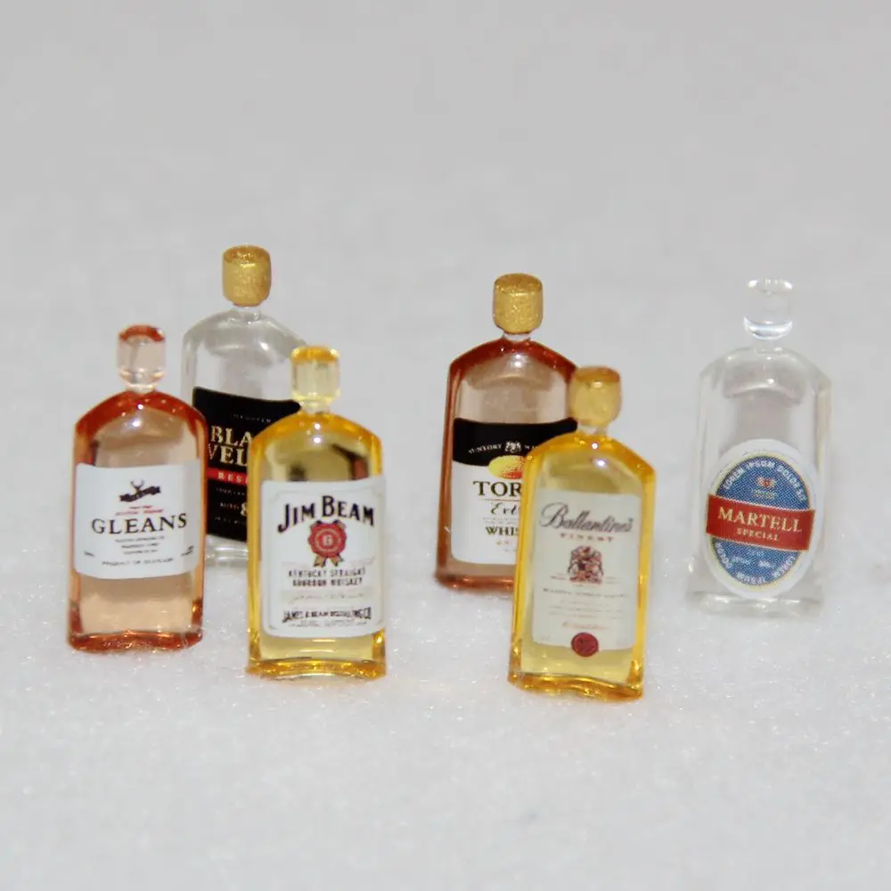 

Cute Mini 1/12 Scale Mineral Water for 1/6 1/12 Dollhouse Miniature Wine Bottles Cups Kitchen Pretend Play Toy Accessories