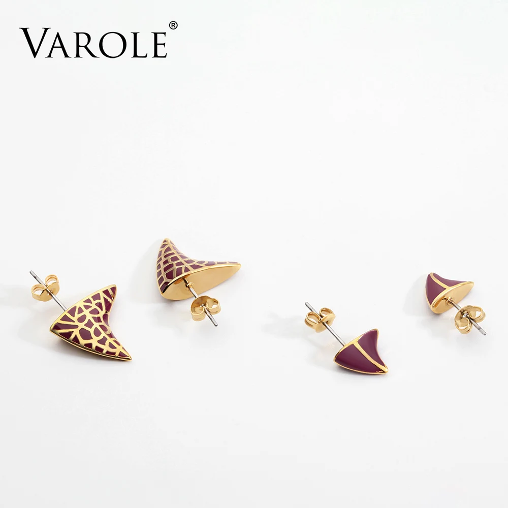VAROLE зубы акулы серьги-гвоздики Драк Красный Эмаль цвет серьги для женщин Модные серьги ювелирные изделия oorbellen