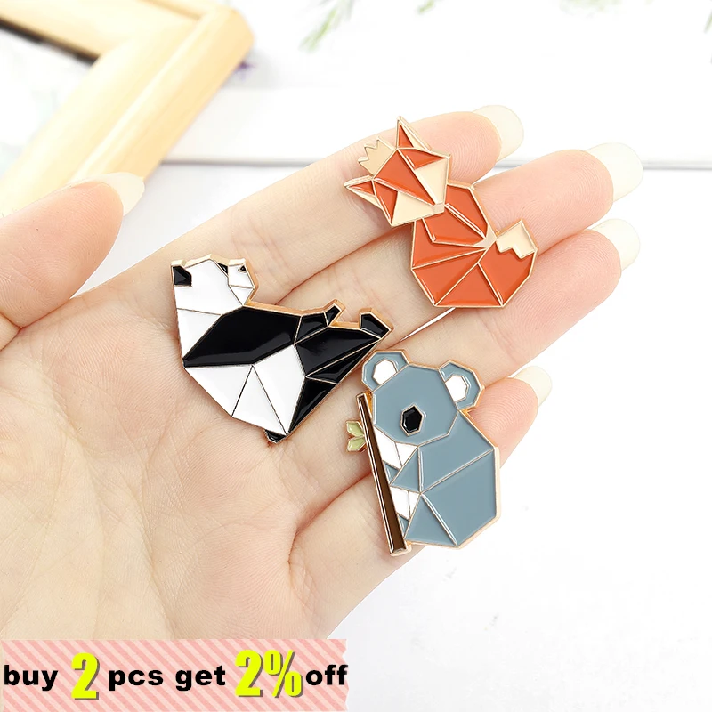 Origami Animal Enamel Pins Fox Rabbit Bunny Dog Panda Koala Lapel Pin Cartoon Cute Animal Brooches Backpack Hat Wholesale