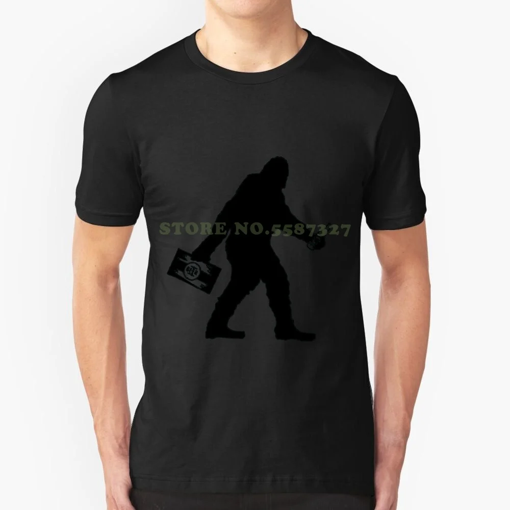 SASQUATCH BIGFOOT с Чехол пива футболки для мужчин и женщин | Мужская одежда