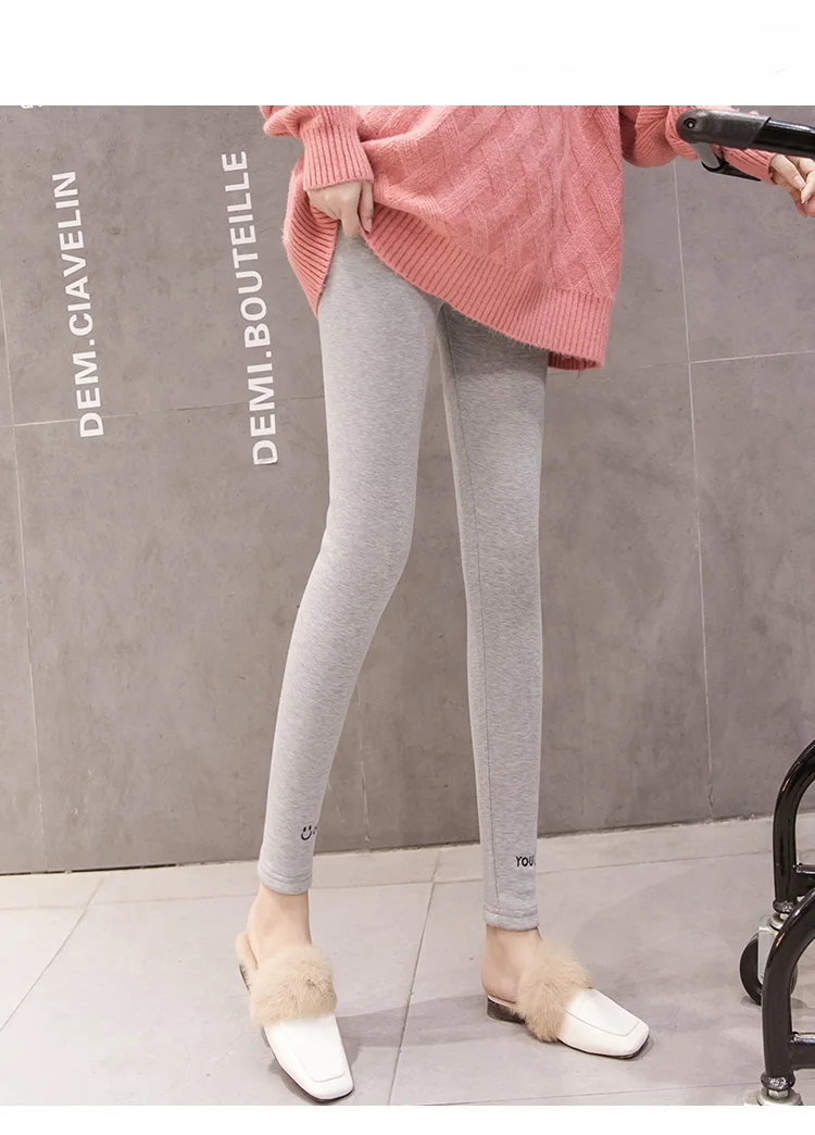 Maternity Leggings Winter Warm Trousers Plus Velvet Clothes Pregnancy Pants For Pregnant Women Thickened Leggings Grossesse