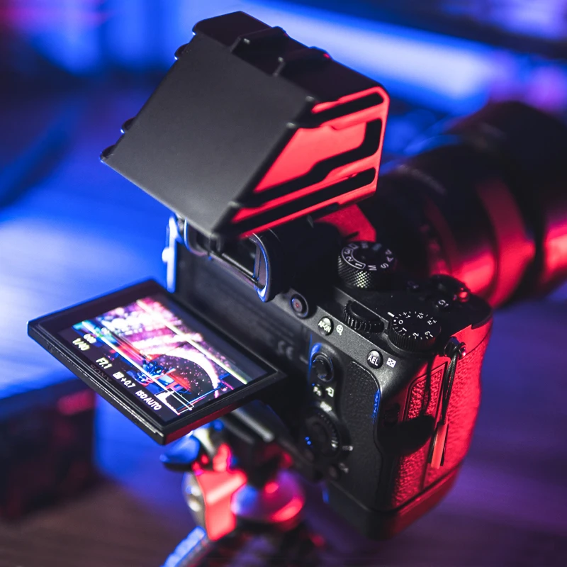 Easy Hood UURig Cold Shoe Mic Light Mount Adapter for Sony A7RIII A7RII A7III A7II A6000 A6300 A6500 Fuji XT2 XT3 XT20 XT30 Nikon Z6 Z7 Canon Panasonic GX85 Vlog Selfie Flip Screen