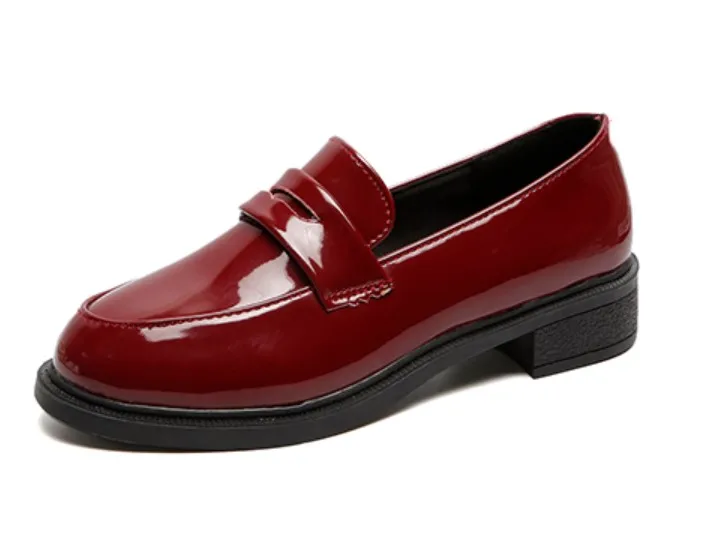 WYFAMDER British Brogue Shoes Spring Autumn Fashion Cut Out Flat Lady Loafers Women Flats Slip on Casual Black Shoes WF41
