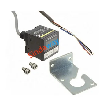 

OMRON E8CB-01C Slim Digital Pressure Sensor