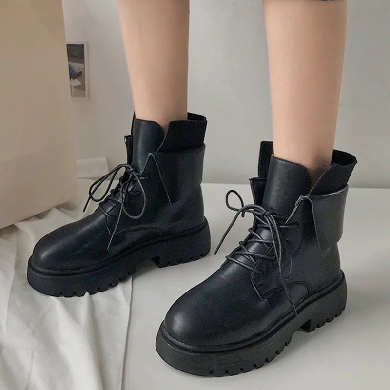 

Rimocy Thick Bottom Platform Ankle Boots for Women Black PU Leather Waterproof Botas Mujer 2019 Autumn Lace Up Sock Shoes Woman