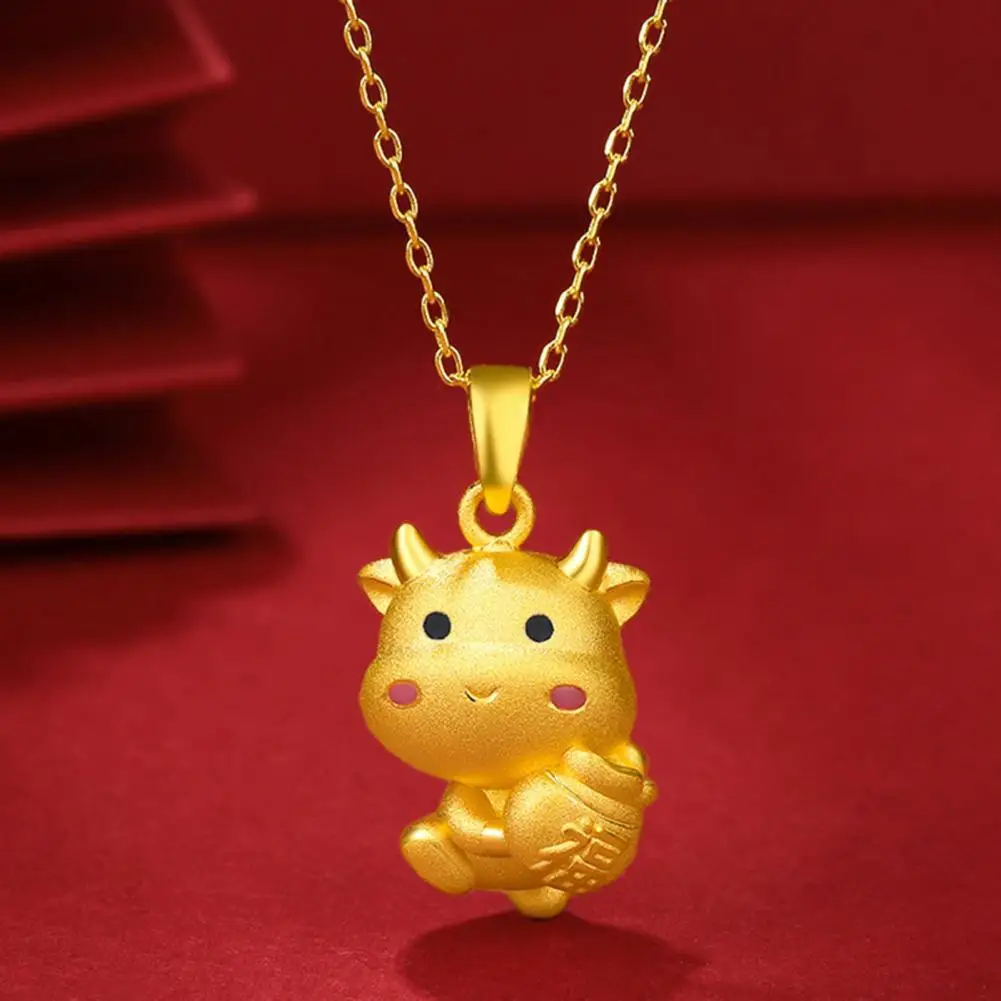 2021 китайский Ox Статуя новый год золотой кулон в виде коровы Lucky благословения
