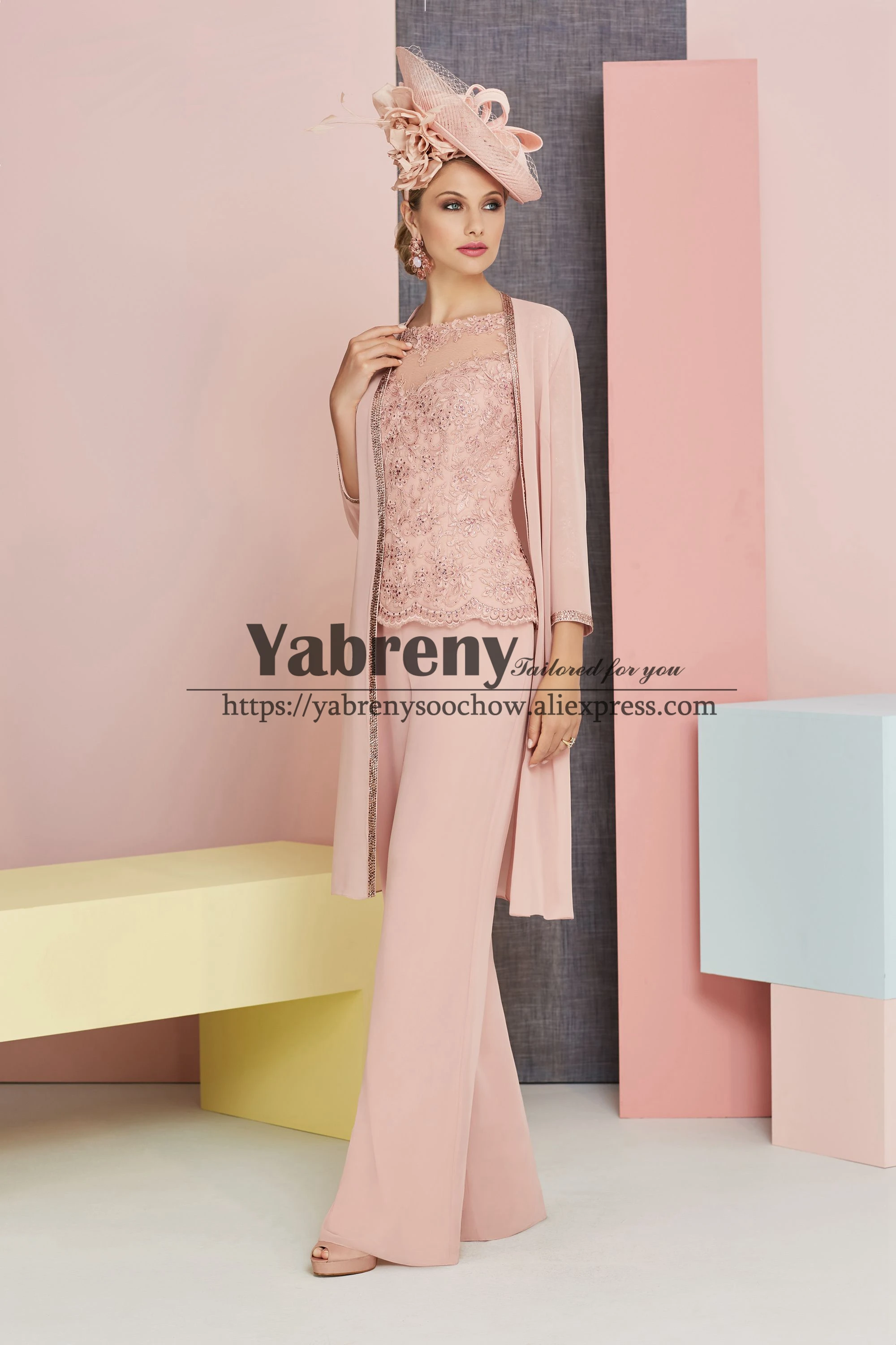 

Elegant Mother of the bride pant suits with Jacket Pink Chiffon Trousers outfit