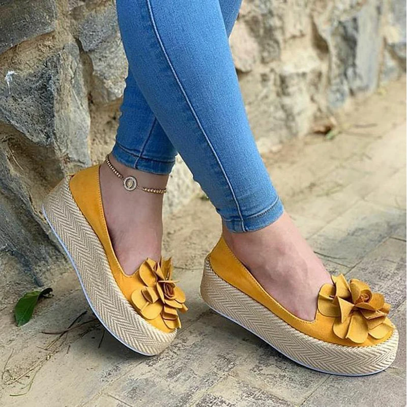 

LOOZYKIT 2019 Floral Flats Women Shoes Casual Shoes Woman Spring Platform Sneakers Slip On Leather Suede Ladies Loafers Plus
