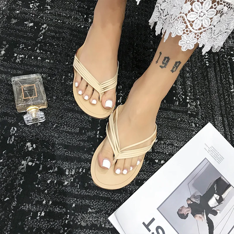 

2018 Summer New Style Flip-flops Flat Sandals Students Flip-flops Outer Wear Sandals