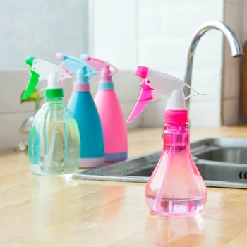 

Gardening cleaning watering can watering can Hand-pressed watering plastic watering can watering bottle