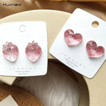 

HUANZHI 2020 New Sweet Transparent Resin Acrylic Fruit Peach Strawberry Love Heart Stud Earrings for Women Travel Jewellery