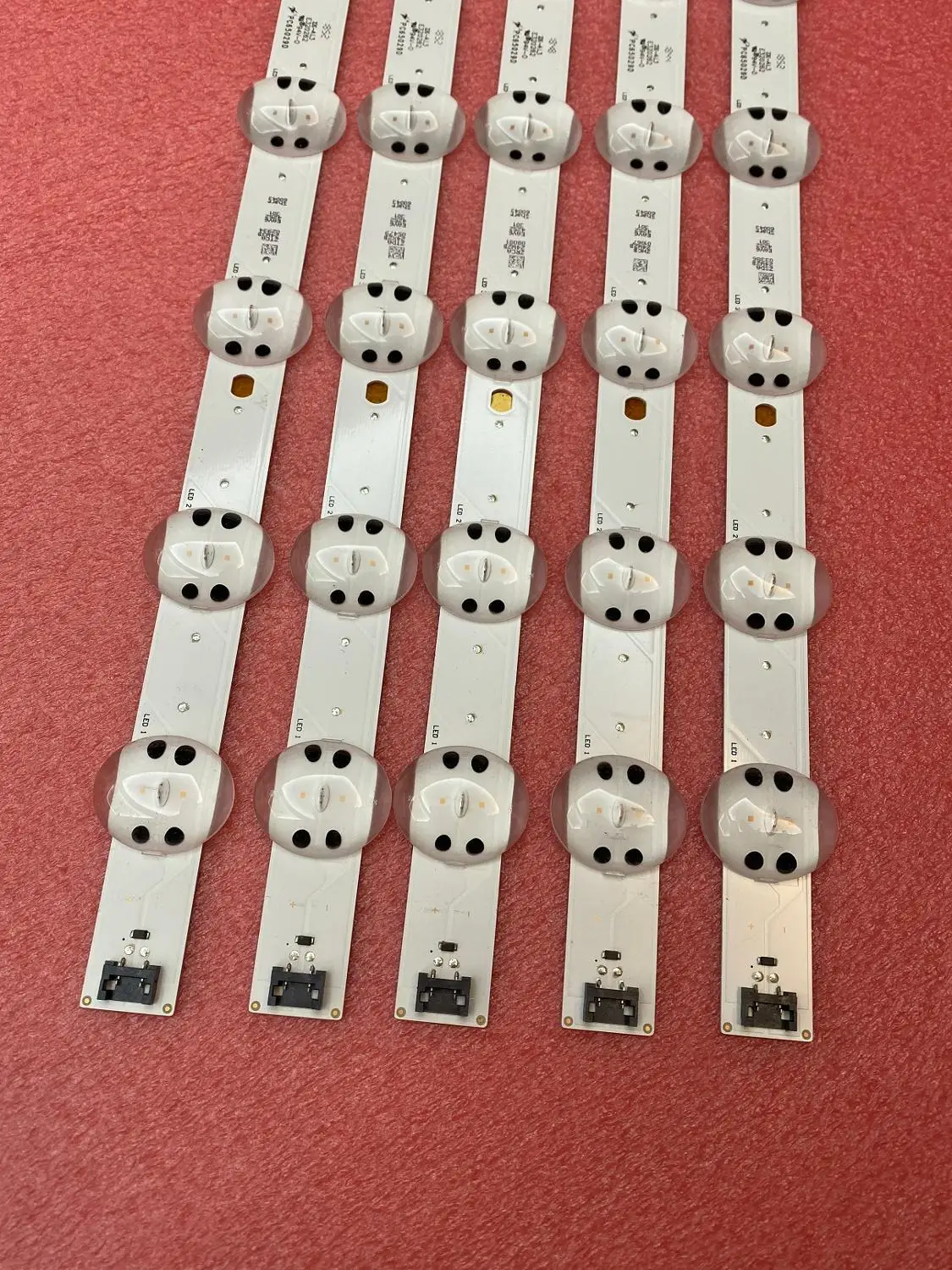 

Светодиодная лента для подсветки LG 60UK6090PUA NC600DQE SSC_Trident_60UK62_S(sharp)_10LED_SVL600A43 EAV64252301