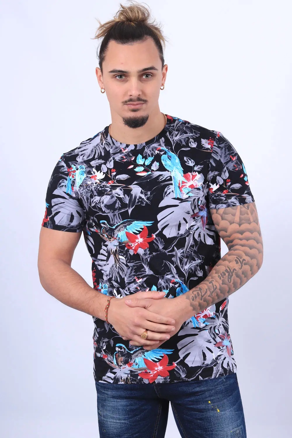 

Men's Short Sleeve T-shirt 3D Printed Men's Leisure Sports Flower Bird Round Neck T-shirt