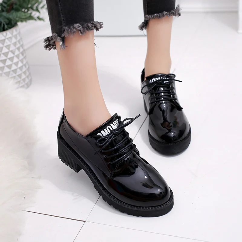 

Botas Mujer Patent Leather Boots Women occident Style Lace Up shallow round head Motorcycle Ankle Boots velvet warm flat boots