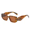 Leopard brown