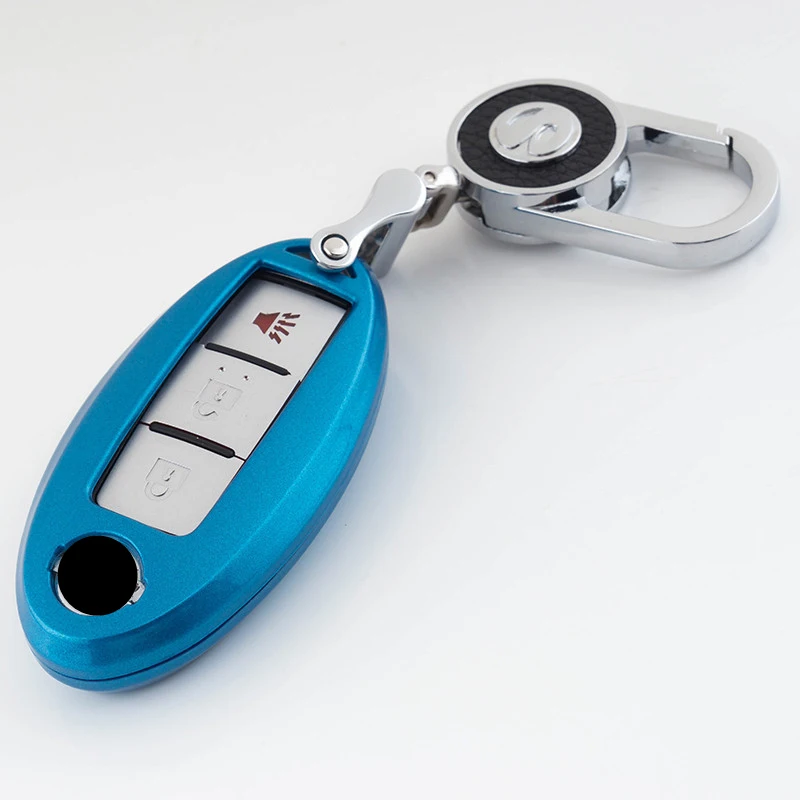 12563085320_836636675