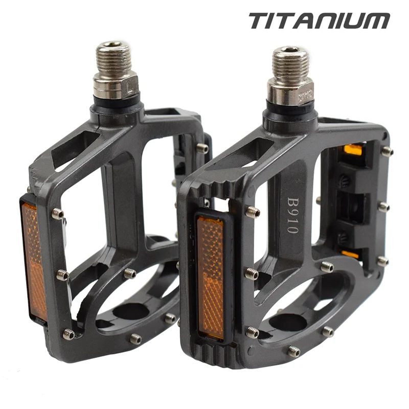 Titanium B910 MG1 Anti-Slip Racing MTB Bicycle Pedal Sealed Bearing Cr-Mo Axle Lightweight Aluminum Alloy Mountain Bike Pedals - Цвет: Titanium