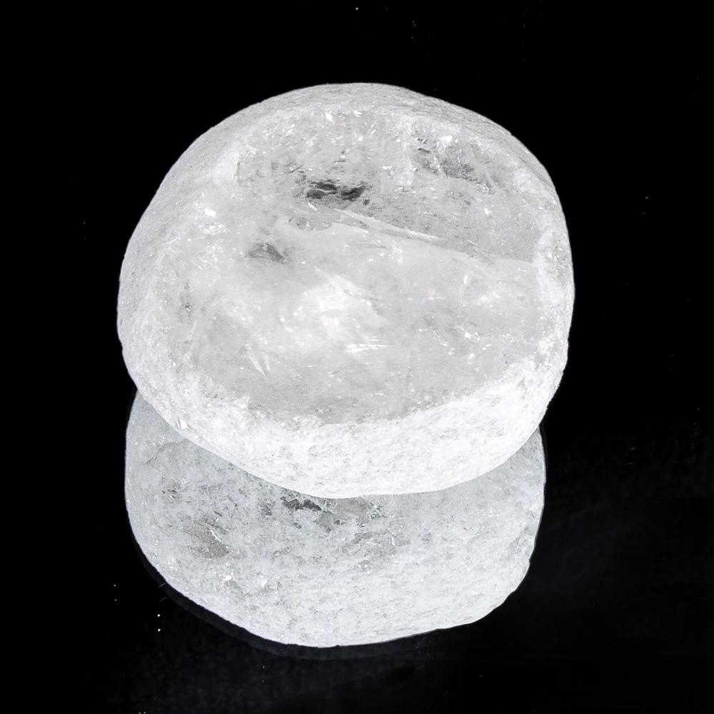

Raw Clear Crystals and Natural Stone Egg Polished Quartz Natural Crystal Healing Reiki Home Decoration Modern Stones Accessories