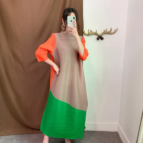 Khaki Miyake Плиссированное Платье Осень Новое ТРАПЕЦИЕВИДНОЕ длинное платье плюс размер лоскутное длиной до лодыжки Slash шеи платья для женщин Мода - Цвет: Khaki