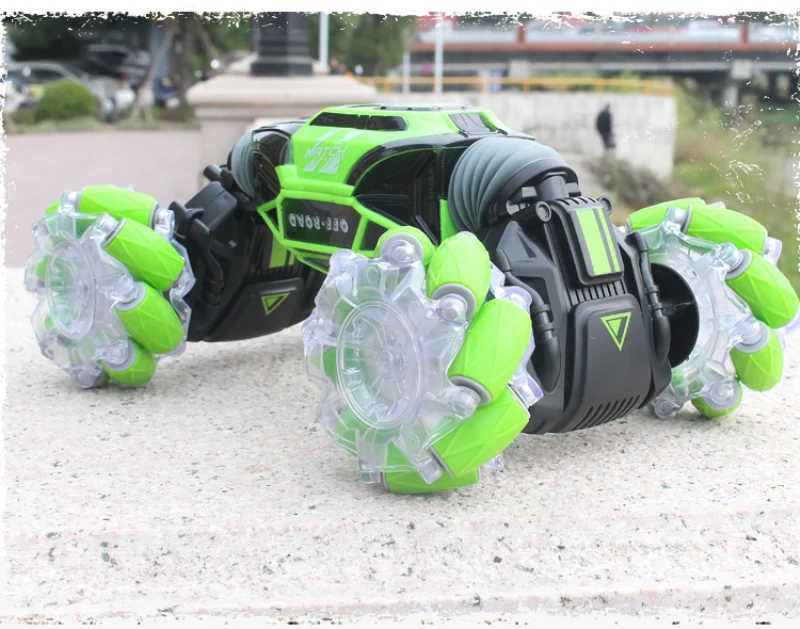 4WD RC трюк автомобиль часы управление с датчиком жестов светильник с музыкой RC Дрифт автомобиль один-клик деформация 2,4G RC автомобиль игрушки для детей