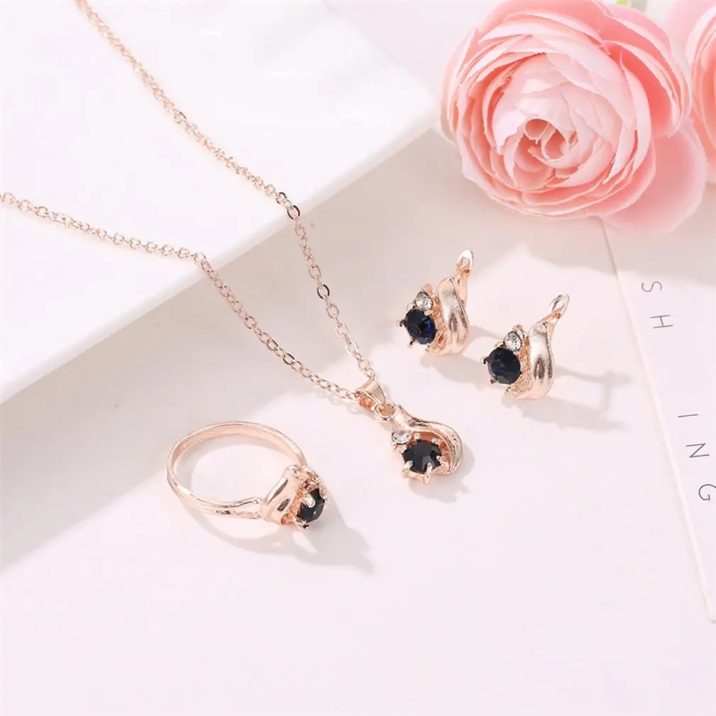 

Temperament Obsidian Drop Earring Necklace Ring Set