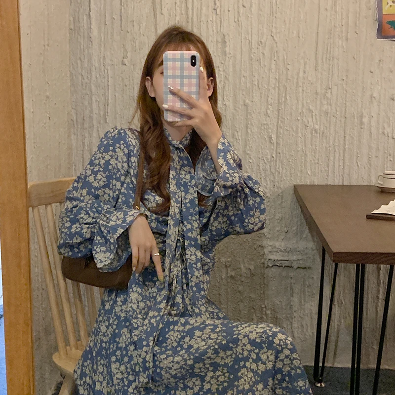 2020 New Autumn Female Chiffon Long Dress Women Long Sleeve Holiday Boho Beach Dress Vintage Floral Print Party Vestidos Robe