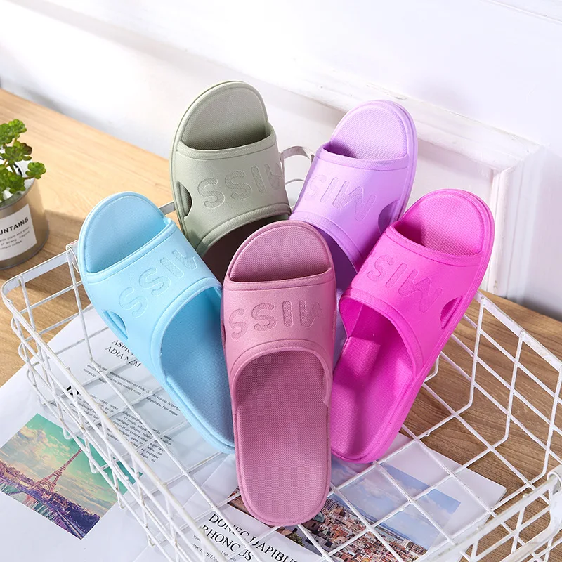 

2020 New Style Summer MiSS Lettered Home Slipper PVC Wear-Resistant Anti-slip Bathroom Bath Slippers Couples