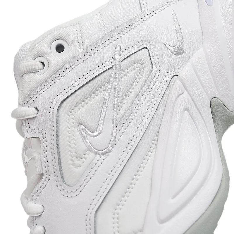 zoom blanche et rouge