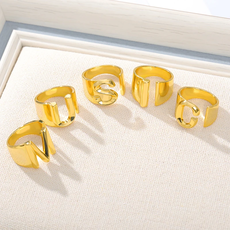 Hollow-A-Z-Letter-Gold-Color-Ring-Metal-Adjustable-Opening-Ring-Initials-Name-Alphabet-Female-Party (1)