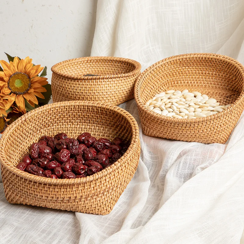 

Vietnam autumn vine dry fruit basket hand woven jujube dry goods storage basket water fruit basket household candy tray