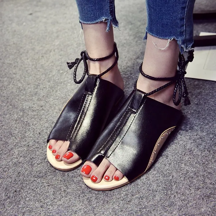

2018 New Style Supply of Goods Uitra Spring New Hot Selling Flat Large Size WOMEN'S Sandals