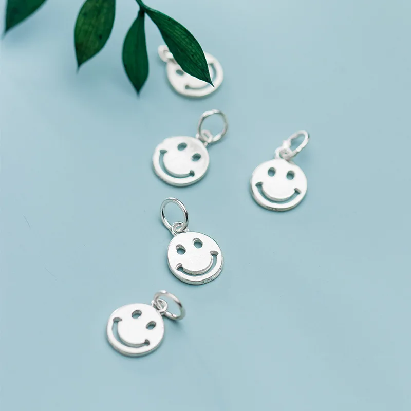 11979051613_210555885