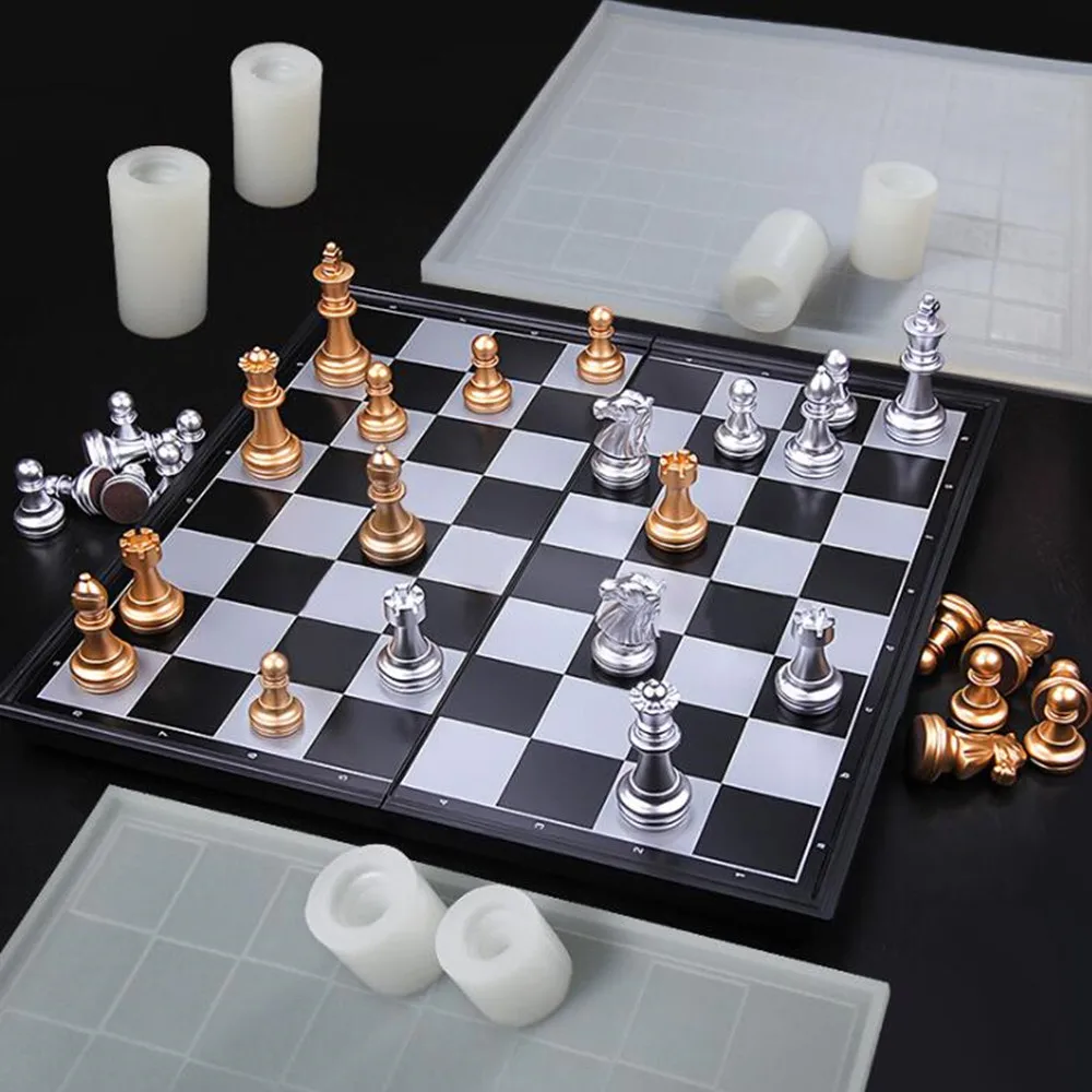 Шахматы эпоксидная смола. Эпоксидные шахматы. Эпоксидные шахматы. Шахматы эпоксидная смола. Силиконовая форма шахматы.