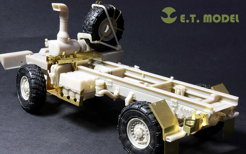 

ET модели E35-017 1/35 современный US M1078 LMTV для TRUMPETER 01004
