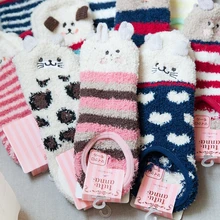 Теплые зимние теплые носки для девочек и женщин эластичные носки из бархата кораллового цвета с вышитым рисунком утолщенные эластичные домашние носки-Тапочки