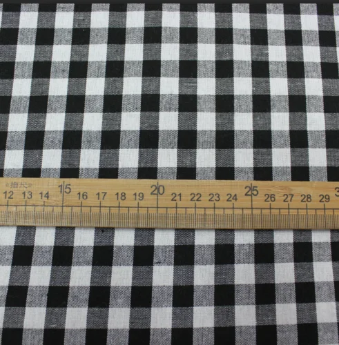 Классическая клетчатая хлопковая ткань для платья рубашка Косплей DIY швейная крышка стола Подушка Текстиль для дома - Цвет: 10mm plaid black
