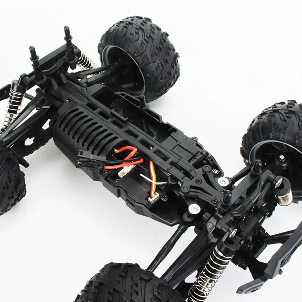 Машинка с дистанционным управлением перезаряжаемая DIY 4WD 1/16 гоночный автомобиль Грузовик внедорожник электрическая игрушка с 45 км/ч скорость 20+ мин играть