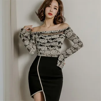 

2020 Spring New Women Suits Lace Long Sleeve Slash Neck Zipper Hollow Out Tops And Skirt Casual Two Pieces Set Woman Suits D574