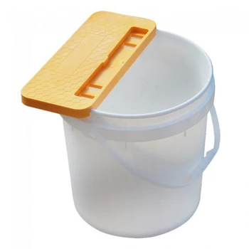 

Plastic cutting honey support frame Cutting honey support plate plastic beekeeping supplies Wax cover to support