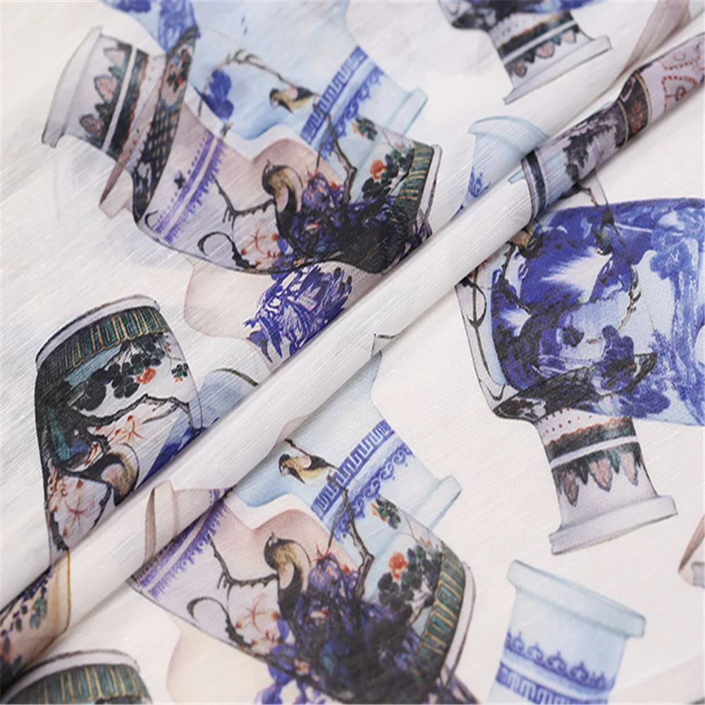 

Новейшая сине-белая фарфоровая Классическая дизайнерская шелковая льняная ткань высокого качества для элегантного платья