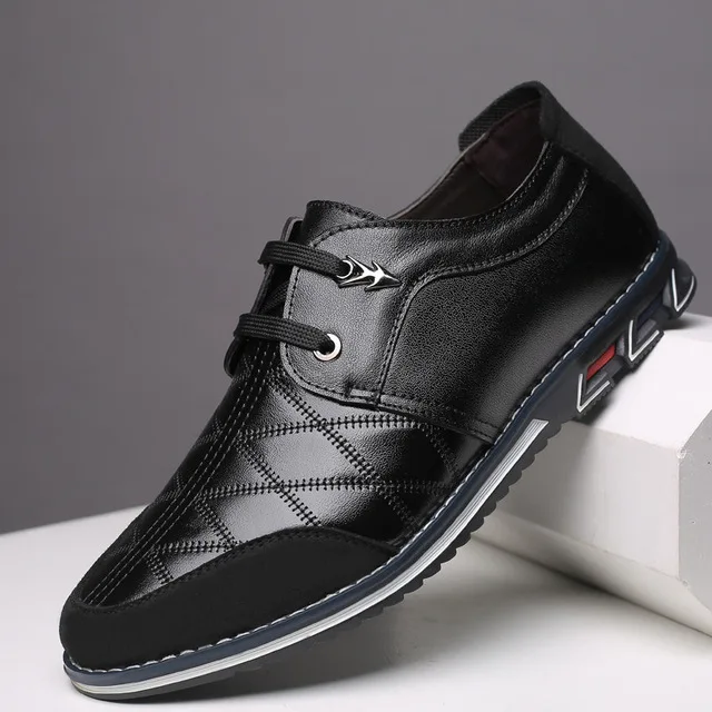 Брендовые Классические Осенние кожаные мужские туфли; мужские оксфорды ручной работы; модные мужские официальные повседневные ботинки; удобная обувь - Цвет: Черный