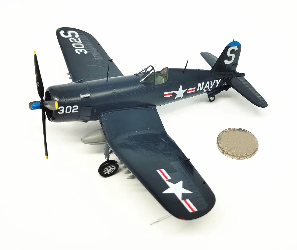 1: 72 Вторая мировая война США f4u-4 Пираты истребитель Перевозчик Модель самолета Трубач 37236