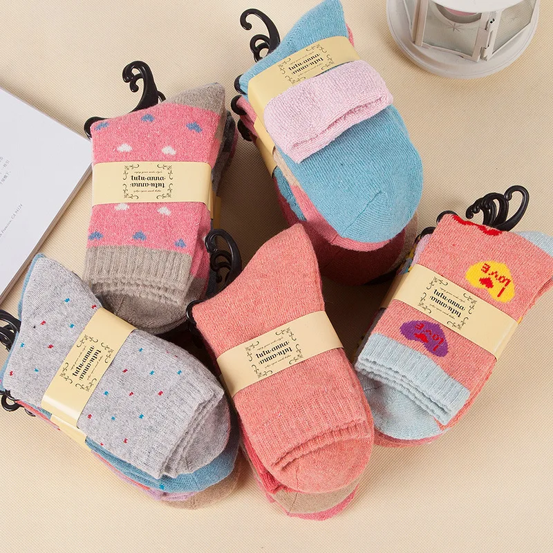 Распродажа, японские носки с Мопсом, Calcetines Mujer, 5 пар со скидкой, осенне-зимние носки, утолщенные Теплые повседневные Хлопковые женские носки