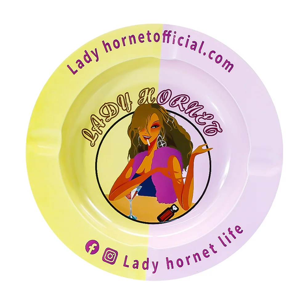 

LADY HORNET Two-tone Pattern Metal Cigarette Ashtray Outdoor Cigarette Cigar Ash