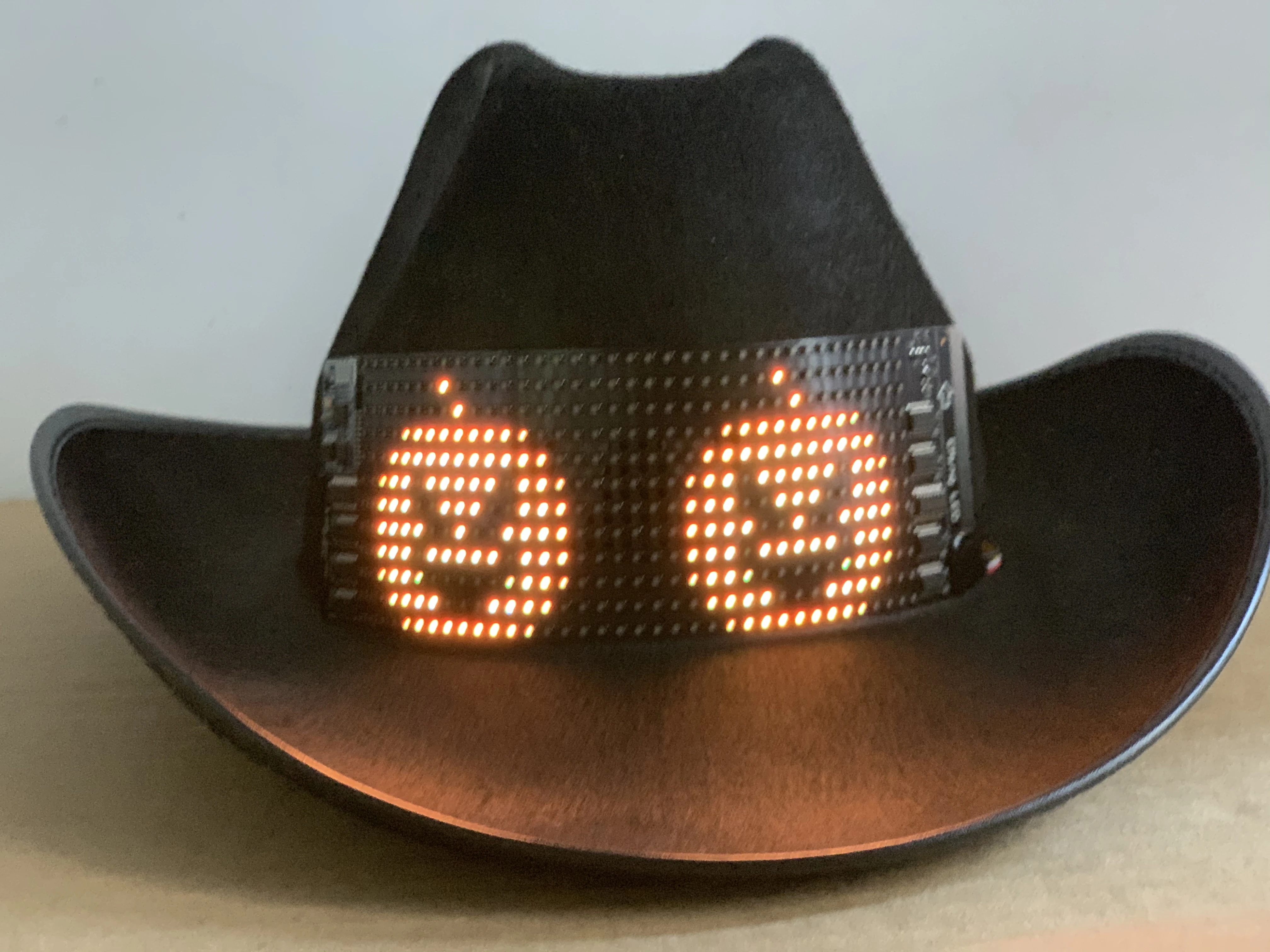 Shining Led Screen Display Hat Flashing 