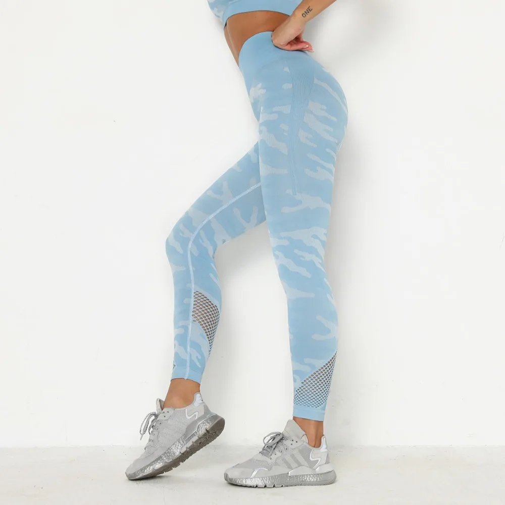 15305194848_1824471394