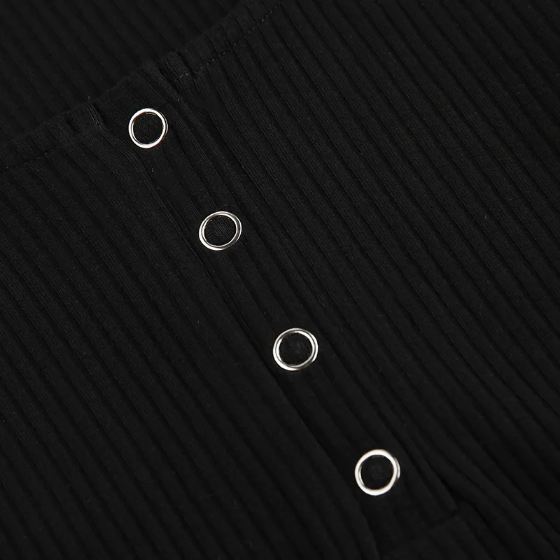 9168807499_1045645777