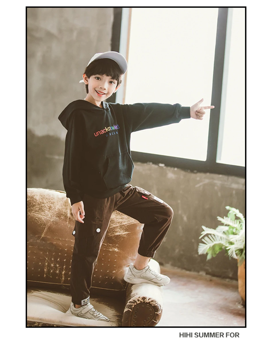Толстовки для мальчиков; толстовки с капюшоном с буквенным принтом для мальчиков; Свободный пуловер; детские куртки; осенняя одежда для активных детей; уличная одежда для мальчиков